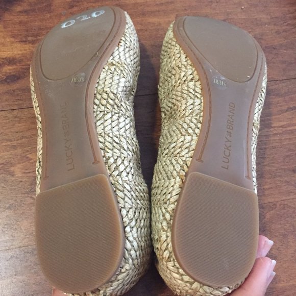 NWOT Lucky Brand Emmy Flats Size 8 NEW! - Picture 2 of 5